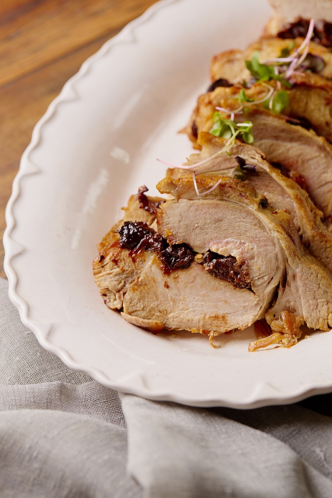 Lombo Suíno recheado com Bacon e Ameixa por Ronny Petterson - 1kg