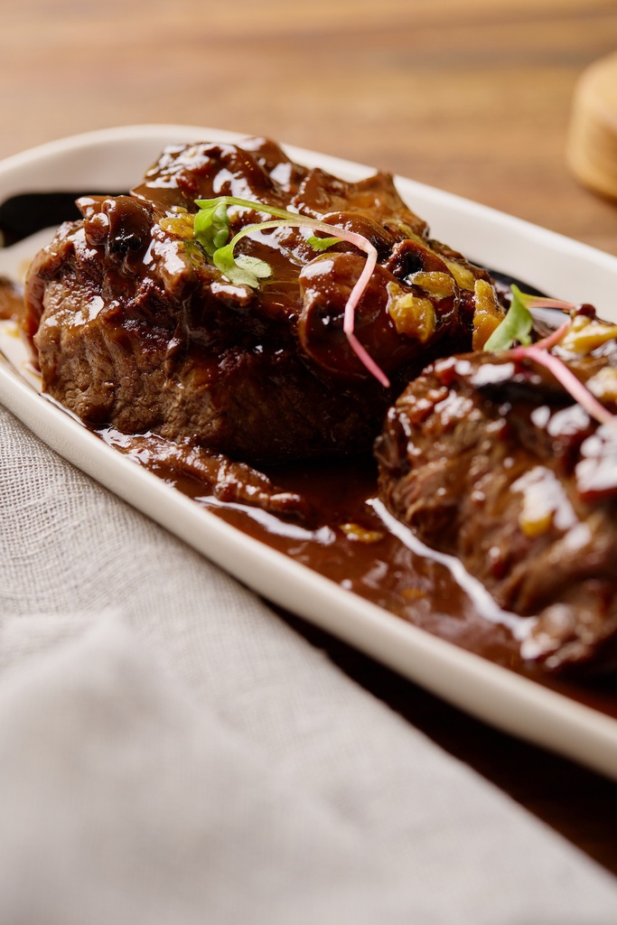 Cordeiro Desossado com Molho Roti e Especiarias por Marcos Espinoza - 1kg