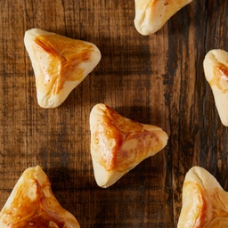 [12670] Cento de Esfirra de Ricota com Ervas